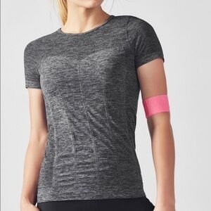 Fabletics Delta Seamless T-Shirt